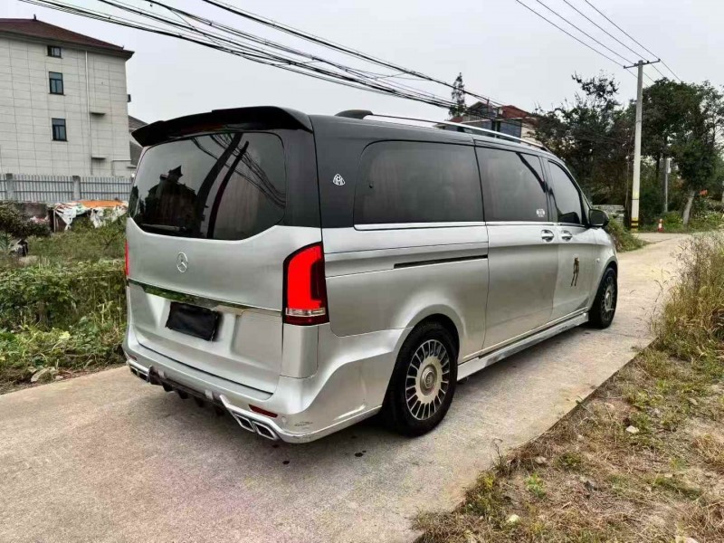 宁波20年奔驰威霆8