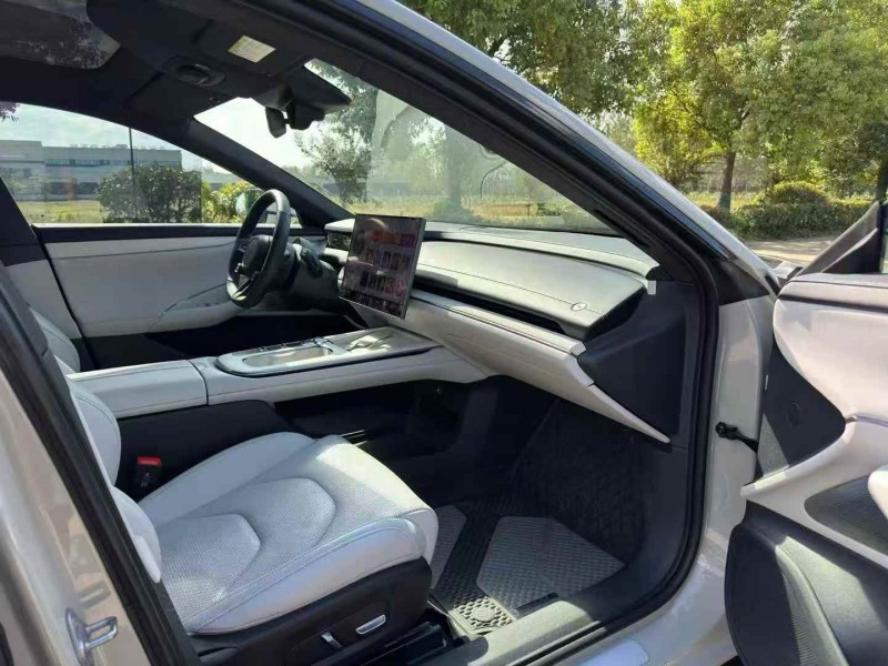 常州24年小米SU74