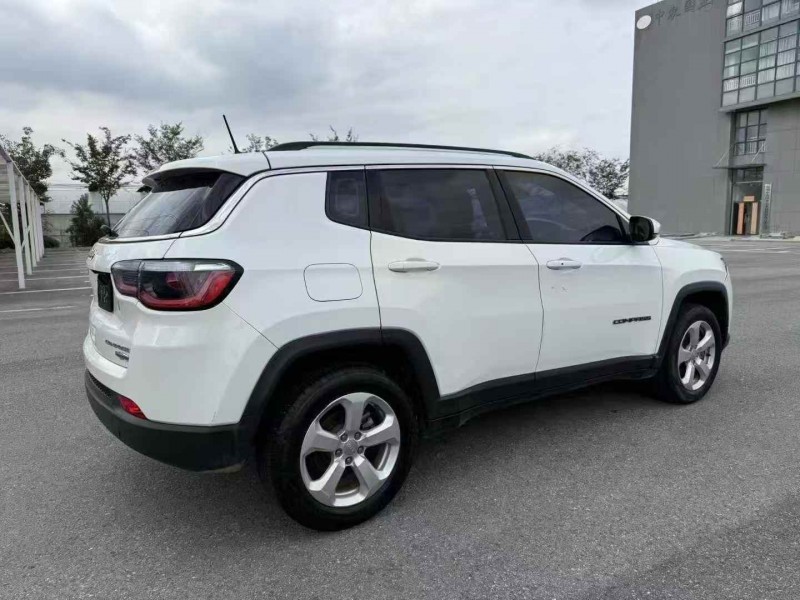 苏州17年Jeep指南者9