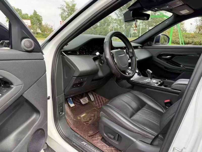 扬州20年路虎极光4