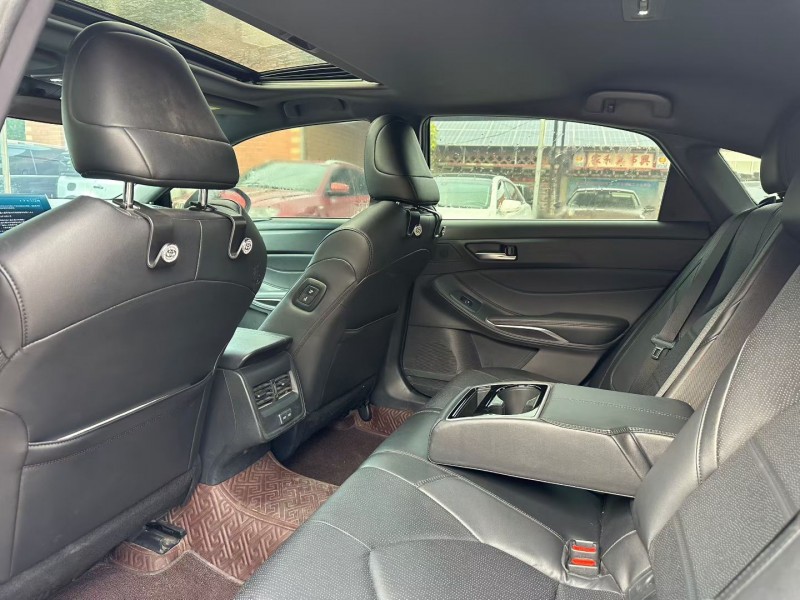 淄博23年丰田亚洲龙5