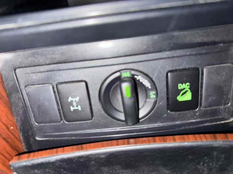 邯郸17年丰田普拉多6