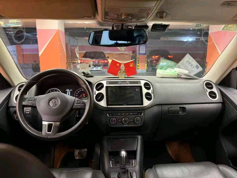 唐山17年大众途观5