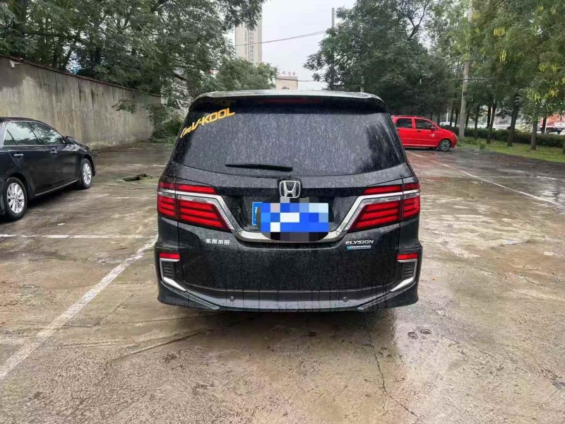 焦作21年本田艾力绅7