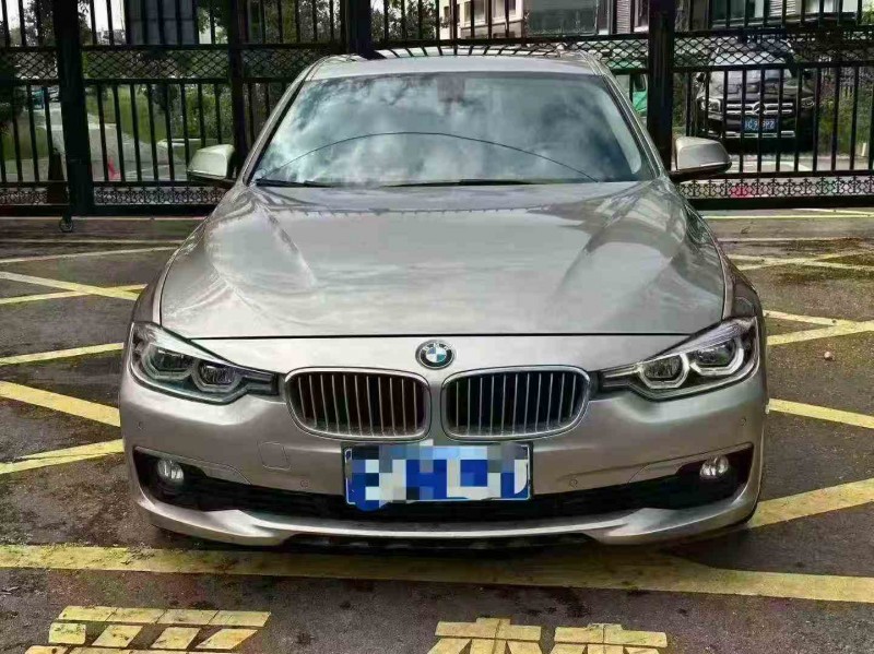 苏州19年宝马3系1