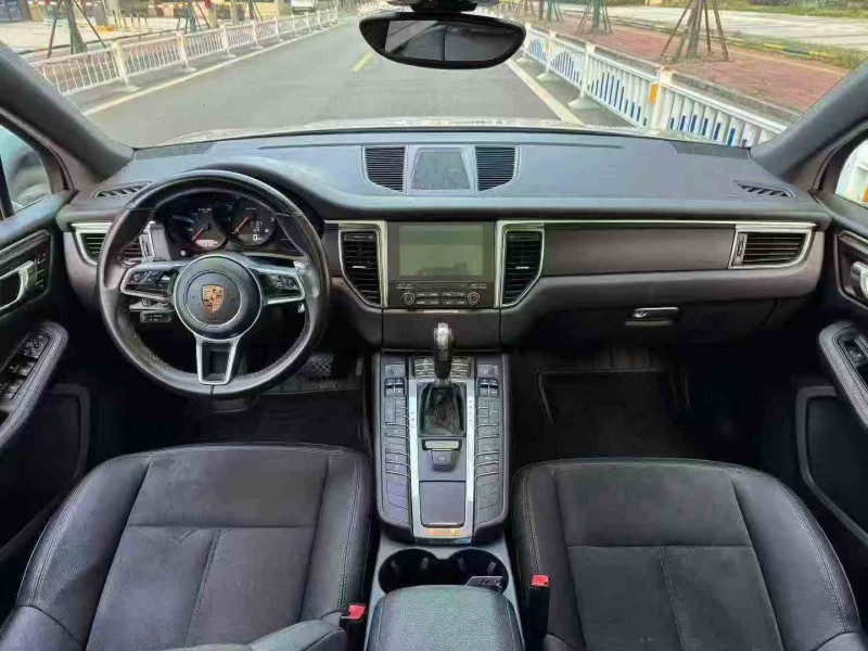 嘉兴18年保时捷Macan5