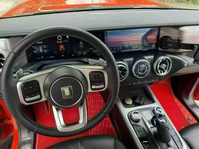 昭通22年长城汽车坦克4