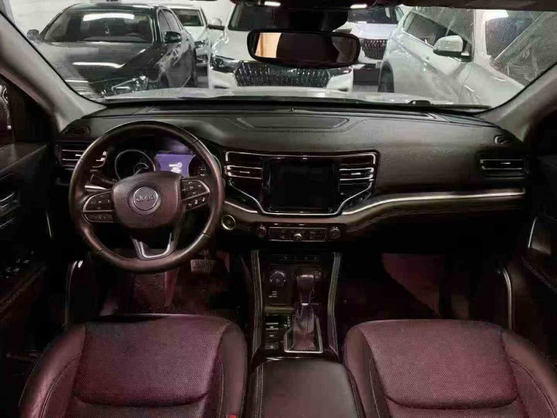 丽江18年Jeep指挥官6