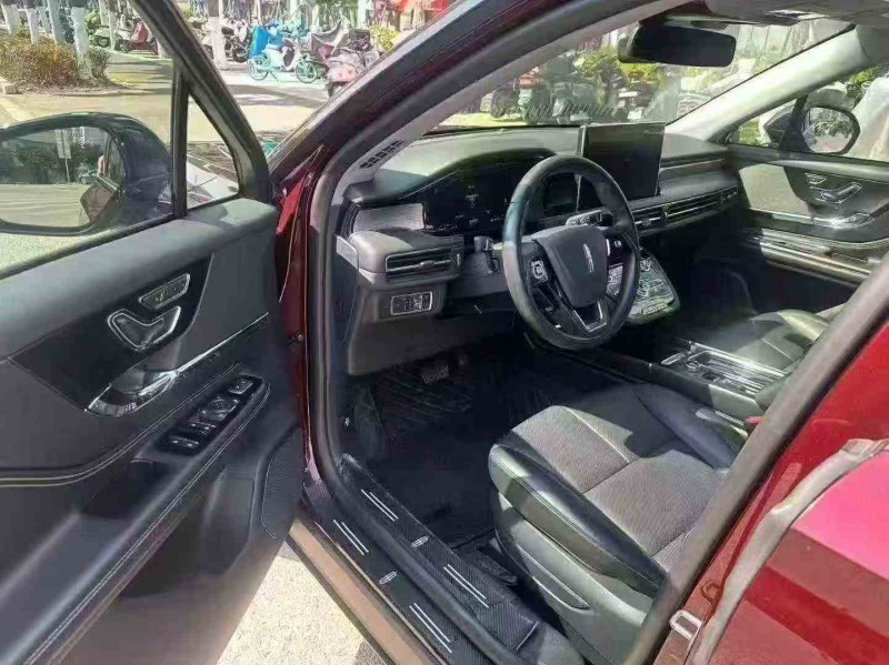 玉溪22年林肯冒险家6