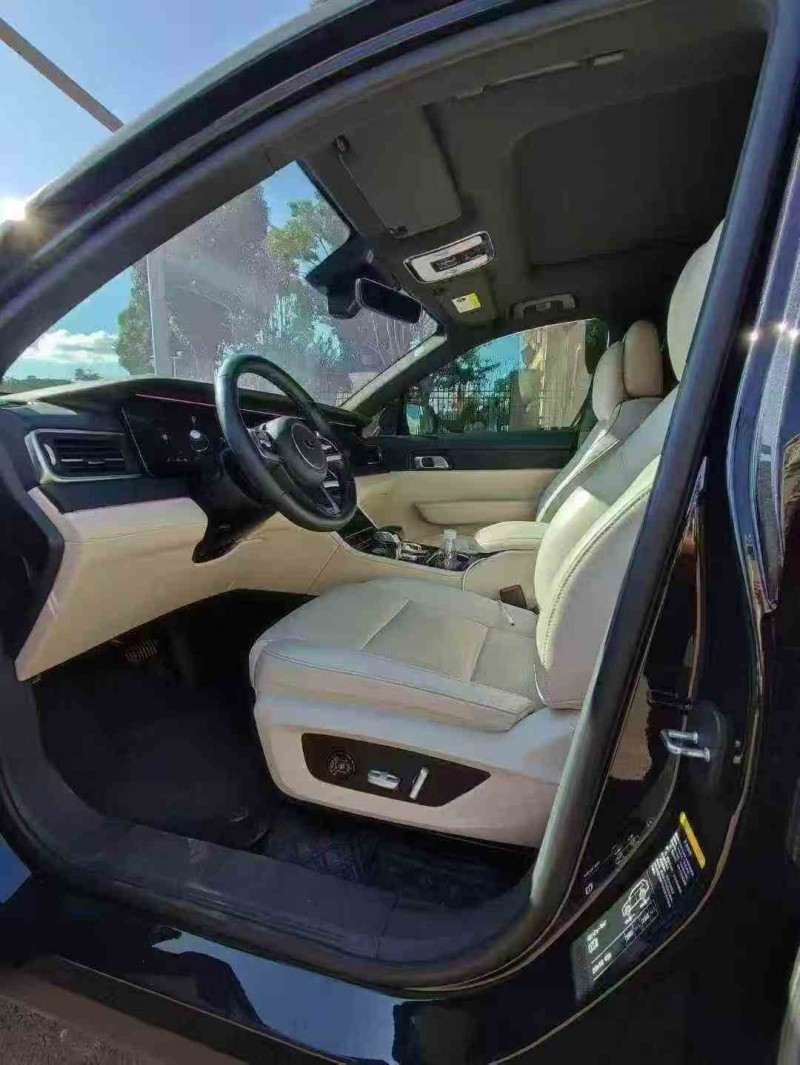 玉溪22年理想理想ONE5