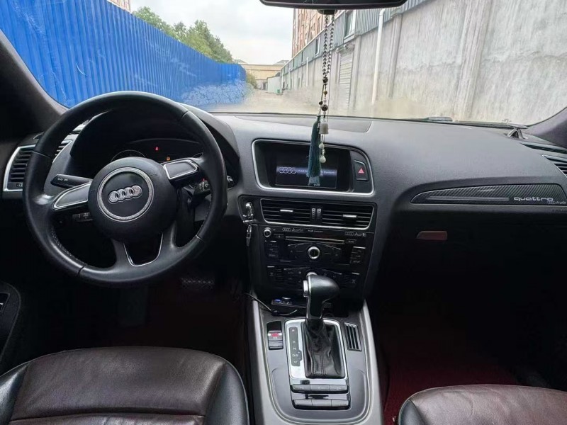 衢州18年奥迪Q56