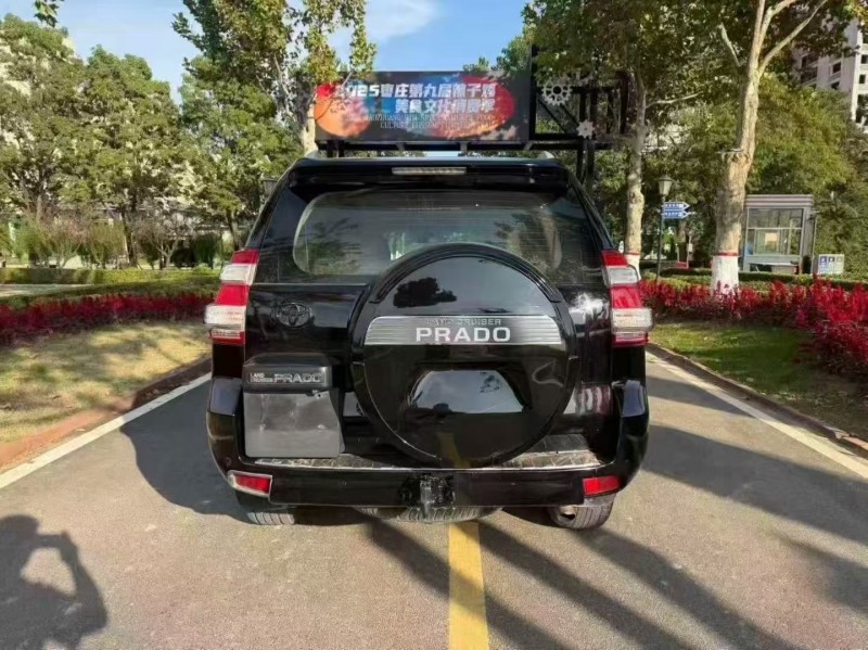 东营12年丰田普拉多8