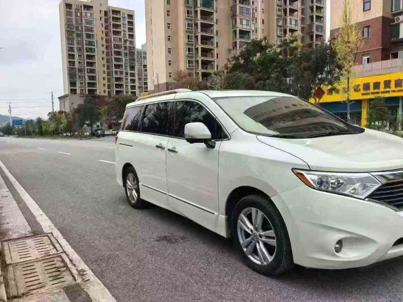 衡阳18年日产贵士3