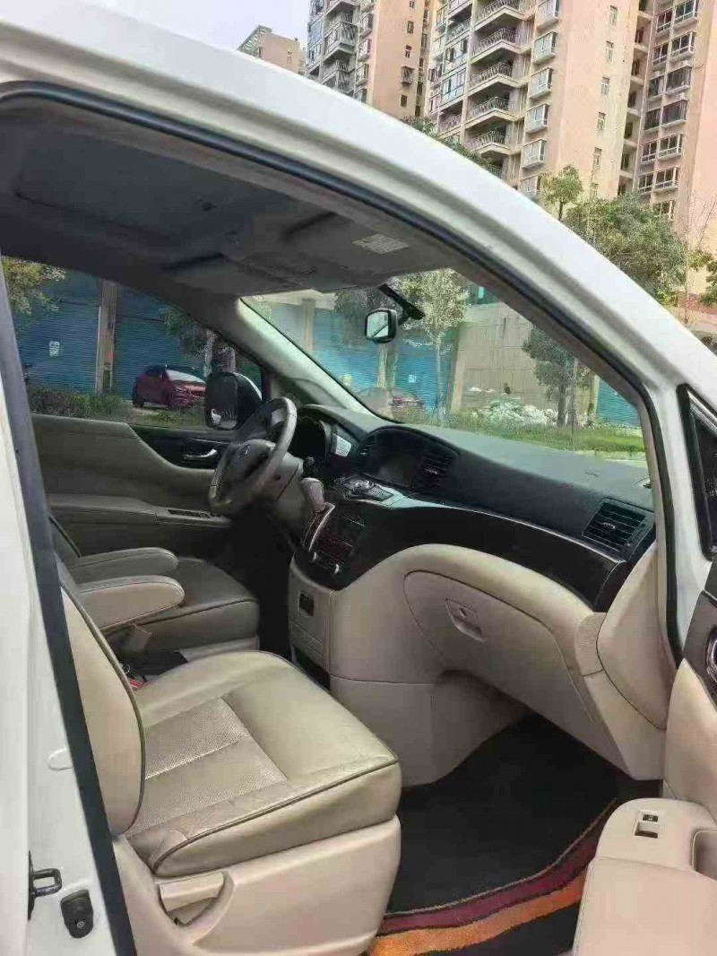 衡阳18年日产贵士5