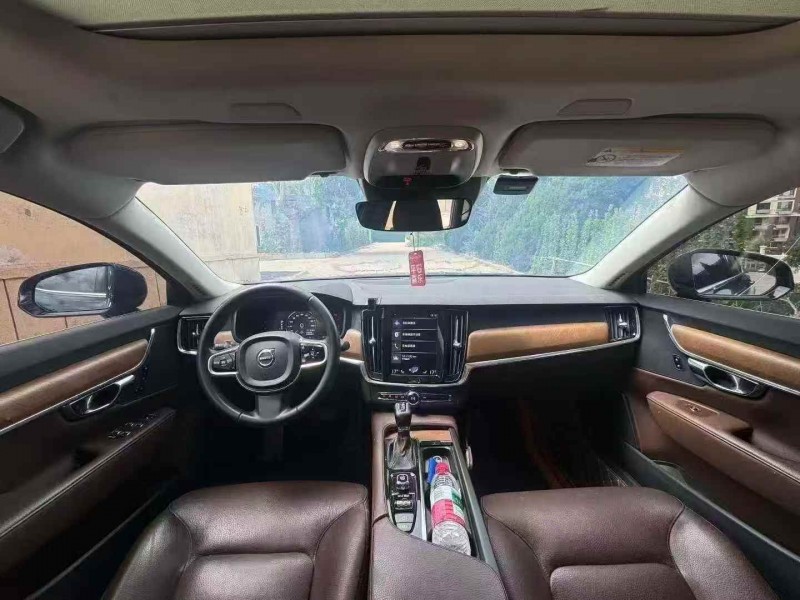 青岛19年沃尔沃S906