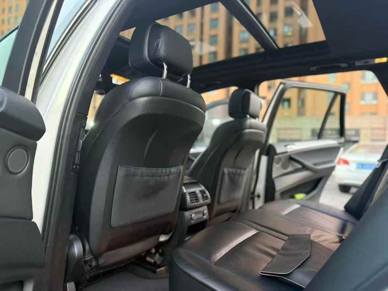 苏州13年宝马X5 M4