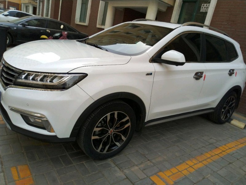 西宁17年荣威RX53