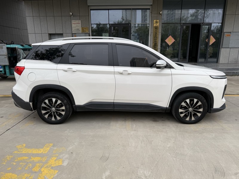 济宁21年宝骏5307