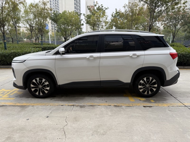 济宁21年宝骏5308