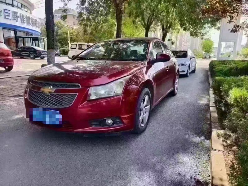 菏泽14年雪佛兰科鲁兹3