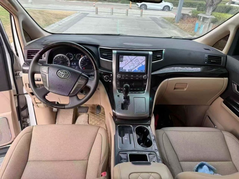 台州13年丰田埃尔法2