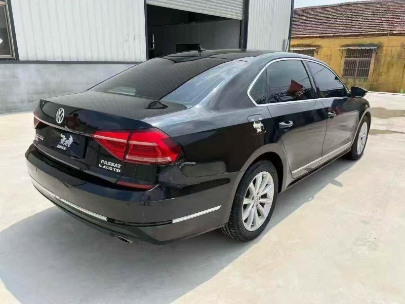 济宁17年大众帕萨特7