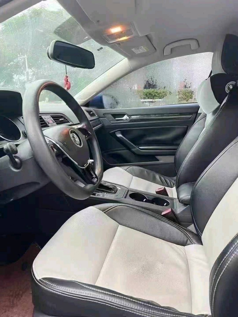 广州15年大众凌渡5