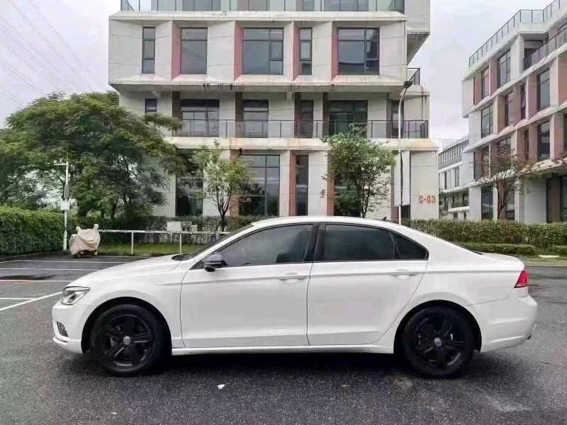 广州15年大众凌渡6