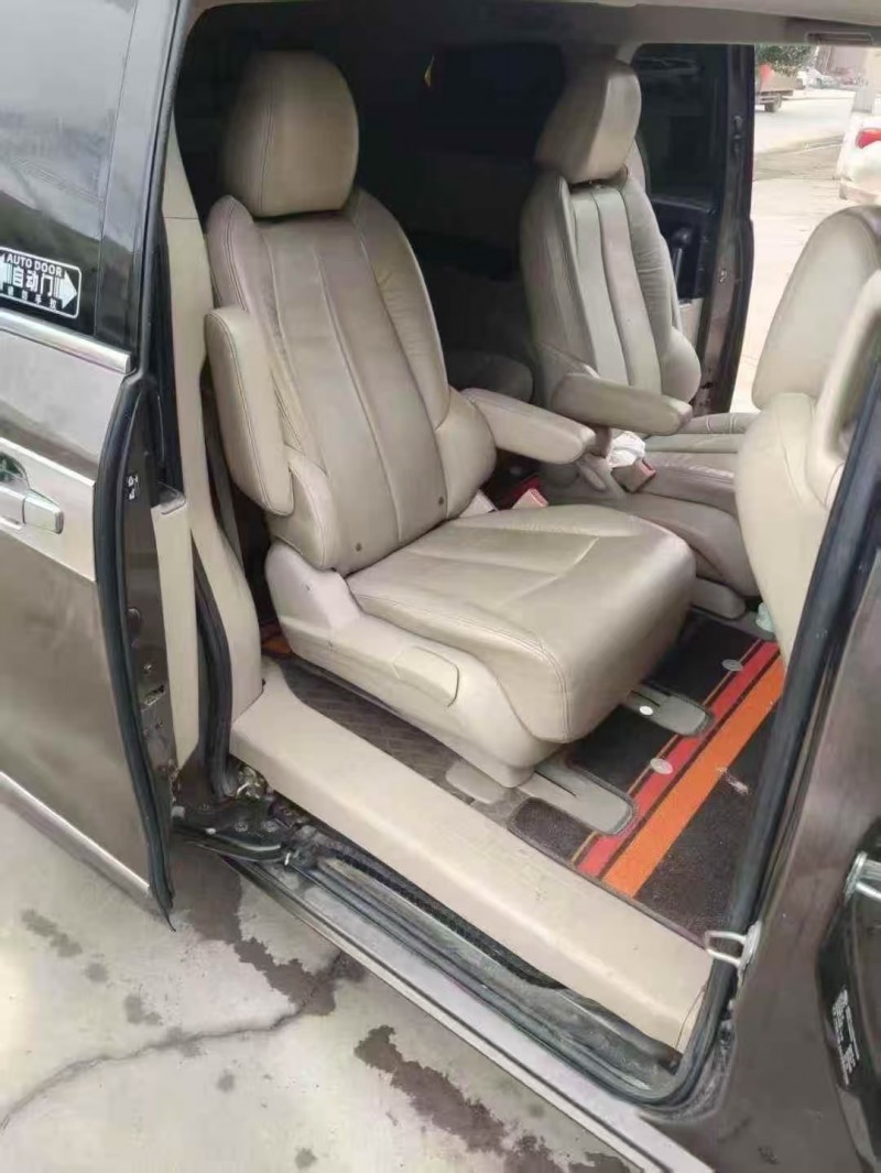 菏泽16年别克GL86