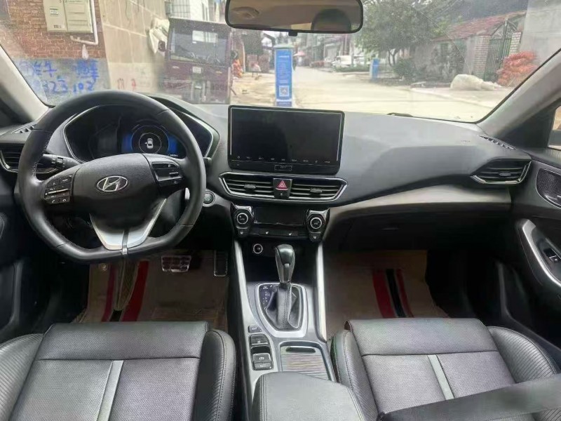 菏泽21年现代菲斯塔7