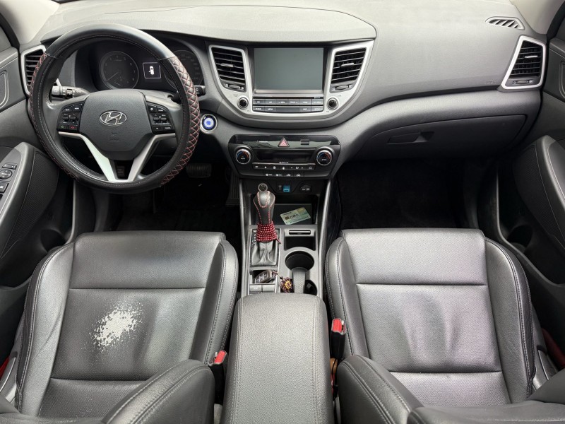 济宁16年现代途胜5