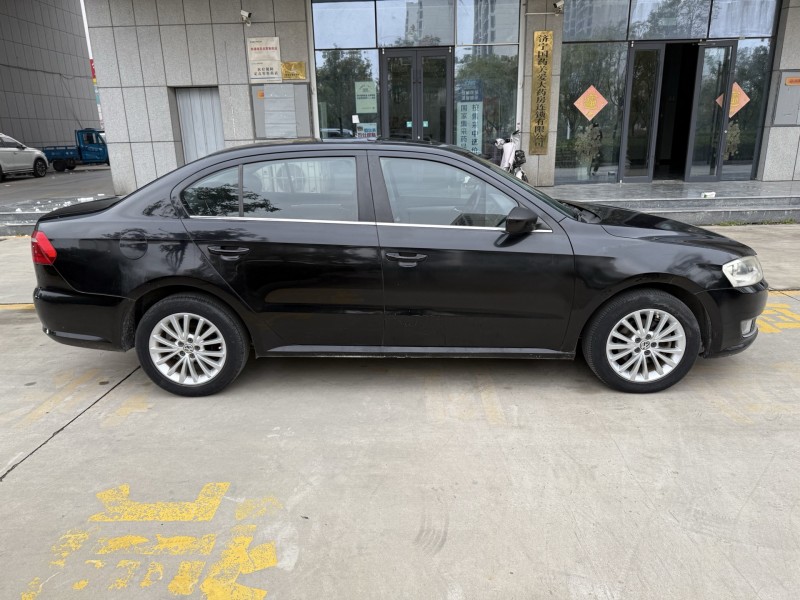 济宁13年大众朗逸8