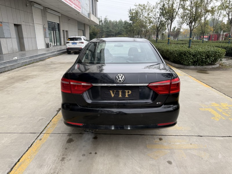 济宁13年大众朗逸9