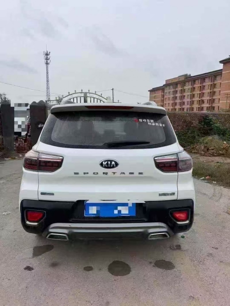 菏泽18年起亚智跑6