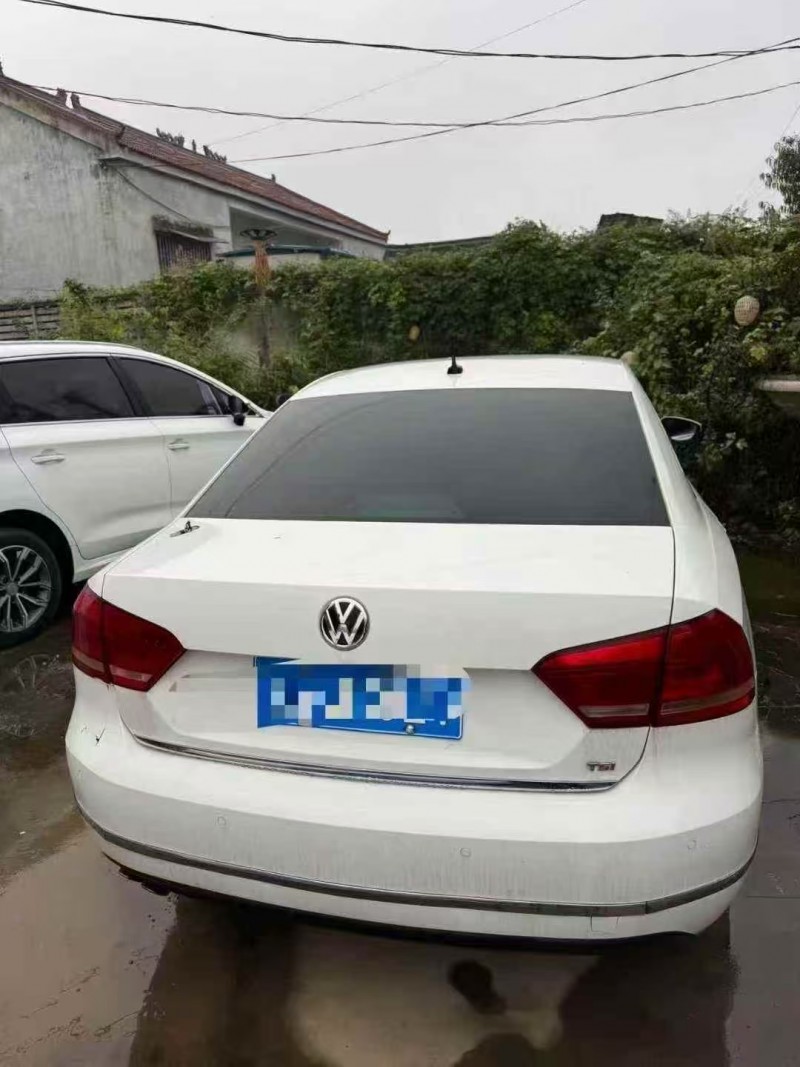 菏泽16年大众帕萨特8