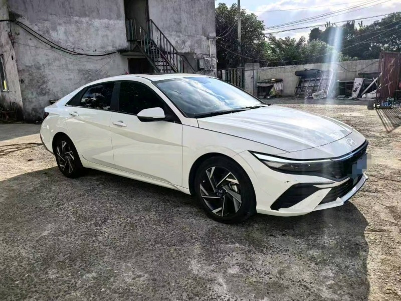 滨州25年现代伊兰特3