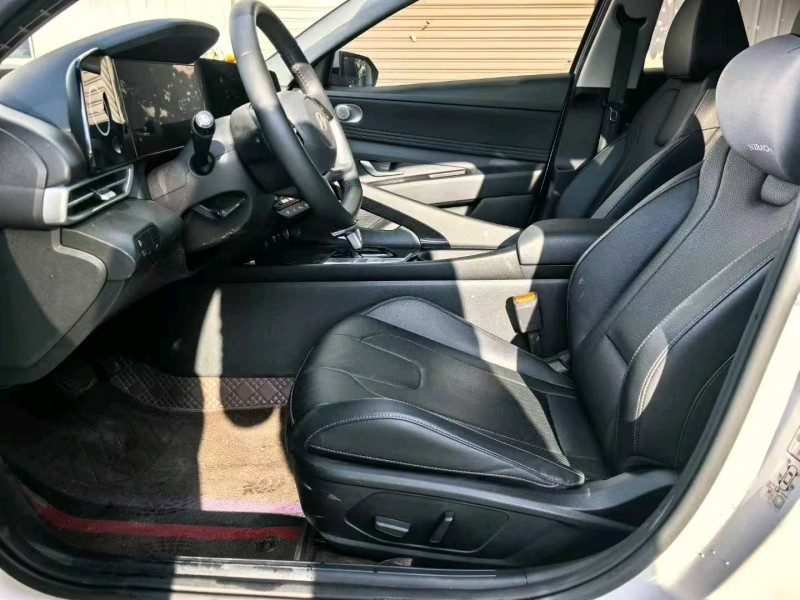 滨州25年现代伊兰特5