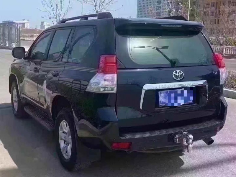 菏泽11年丰田普拉多5