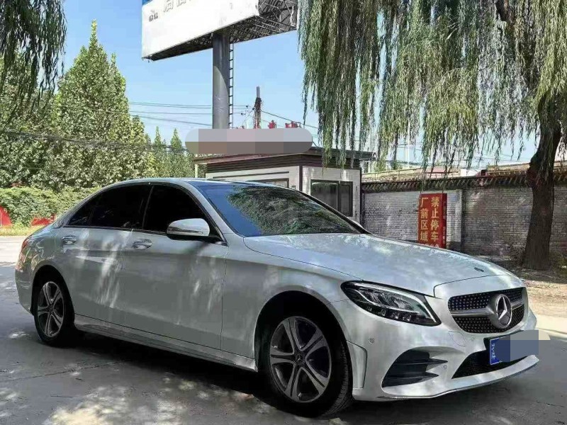 保定19年奔驰C2