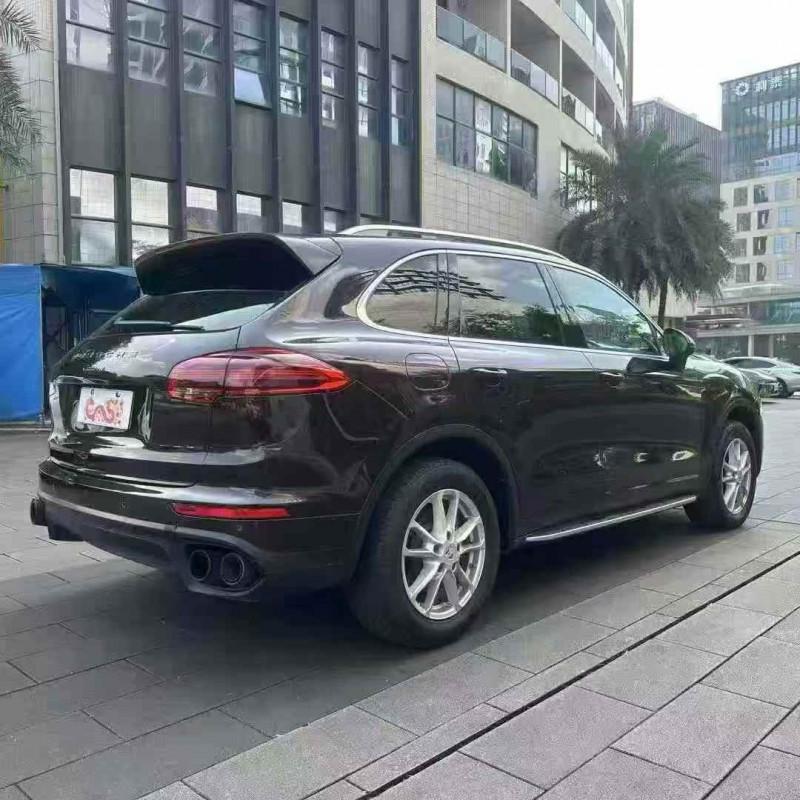 广州16年保时捷卡宴8