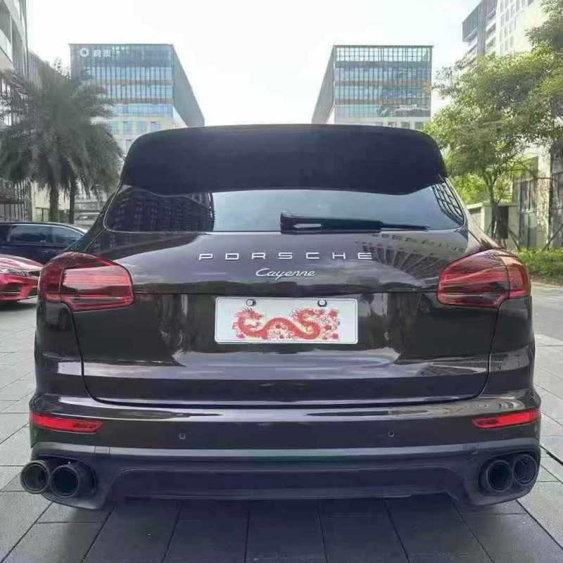 广州16年保时捷卡宴9