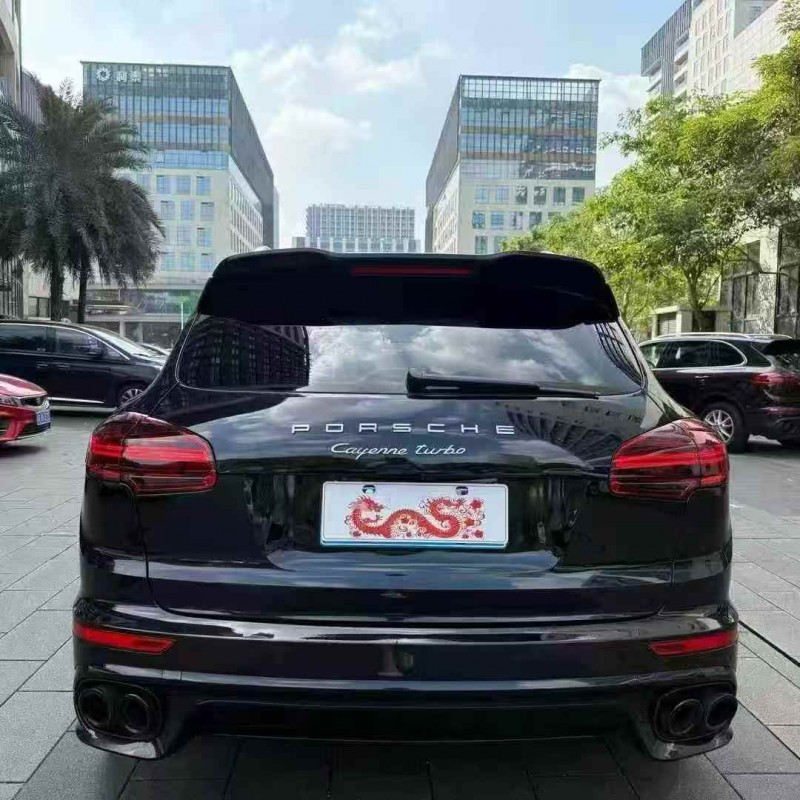 广州12年保时捷卡宴9