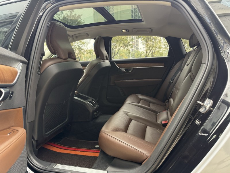 济宁19年沃尔沃S905