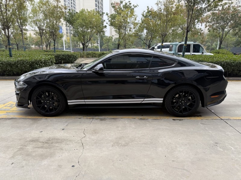 济宁21年福特野马7