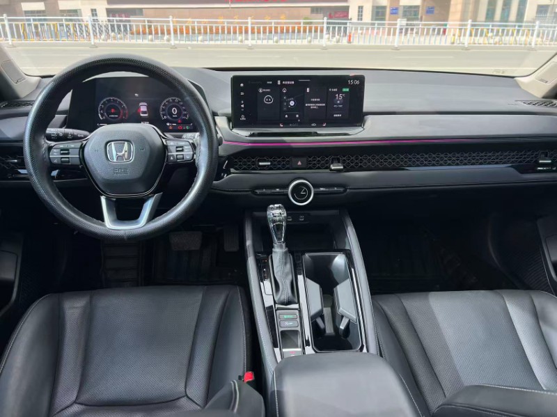 临夏23年本田雅阁5