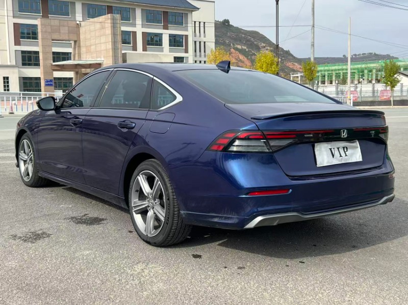 临夏23年本田雅阁7