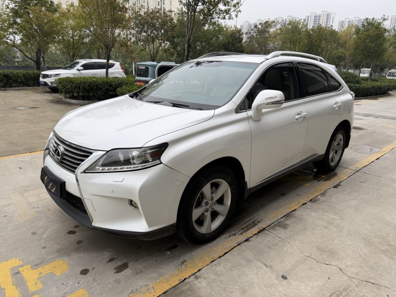 济宁15年雷克萨斯RX2