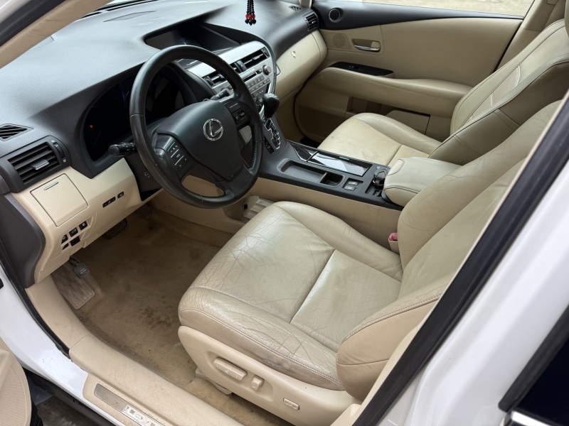 济宁15年雷克萨斯RX4