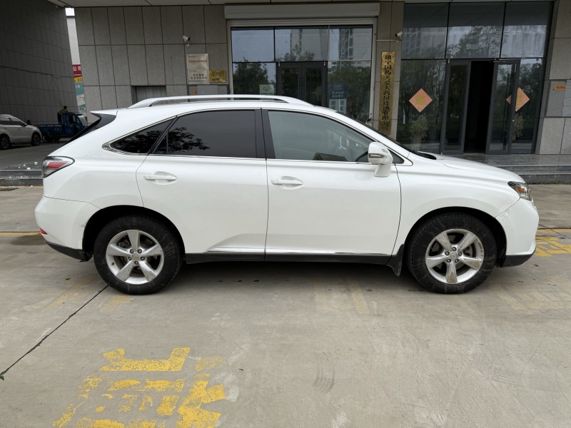 济宁15年雷克萨斯RX7