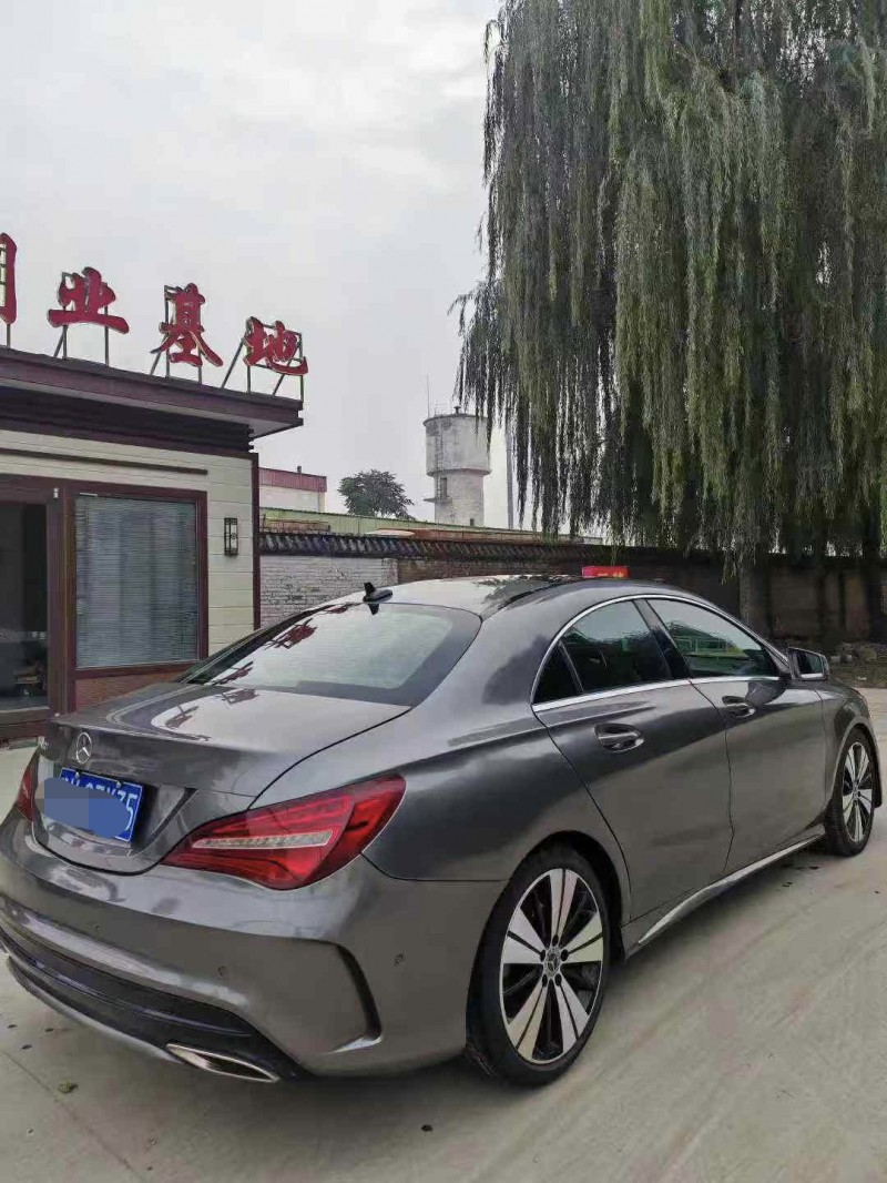 保定18年奔驰CLA8